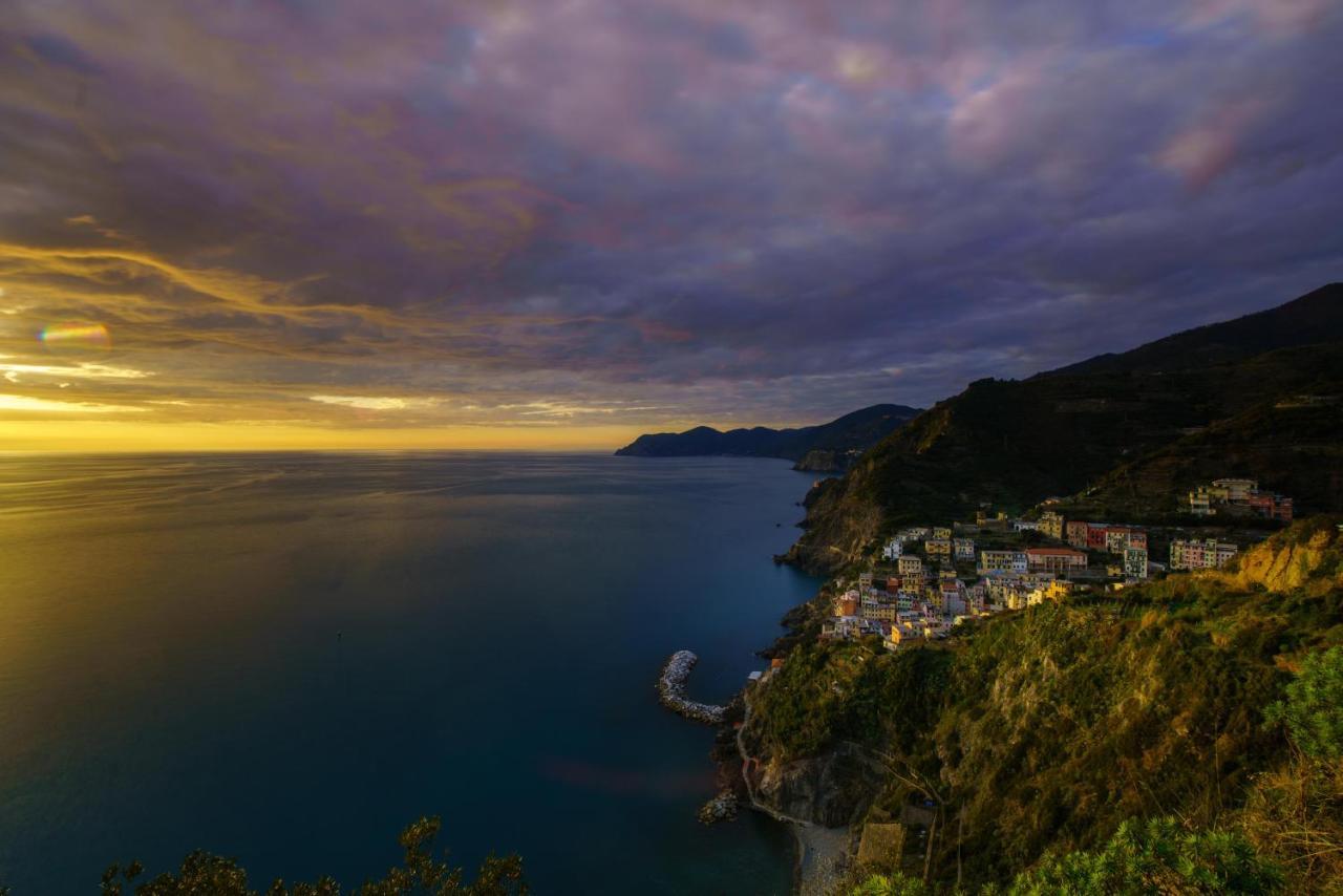 Sotto Sale-5 Terre Affittacamere Riomaggiore Luaran gambar